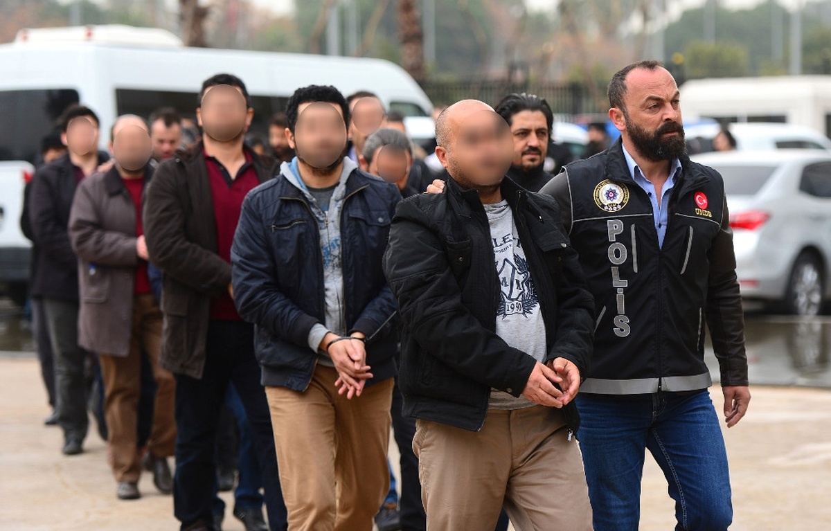 Sivas Merkezli 3 İlde Fetö Operasyonu: 10 Gözaltı