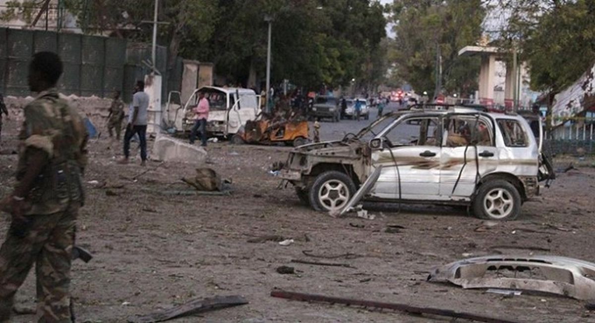 Somali\'de Bomba Yüklü Araçla Saldırı: 8 Ölü