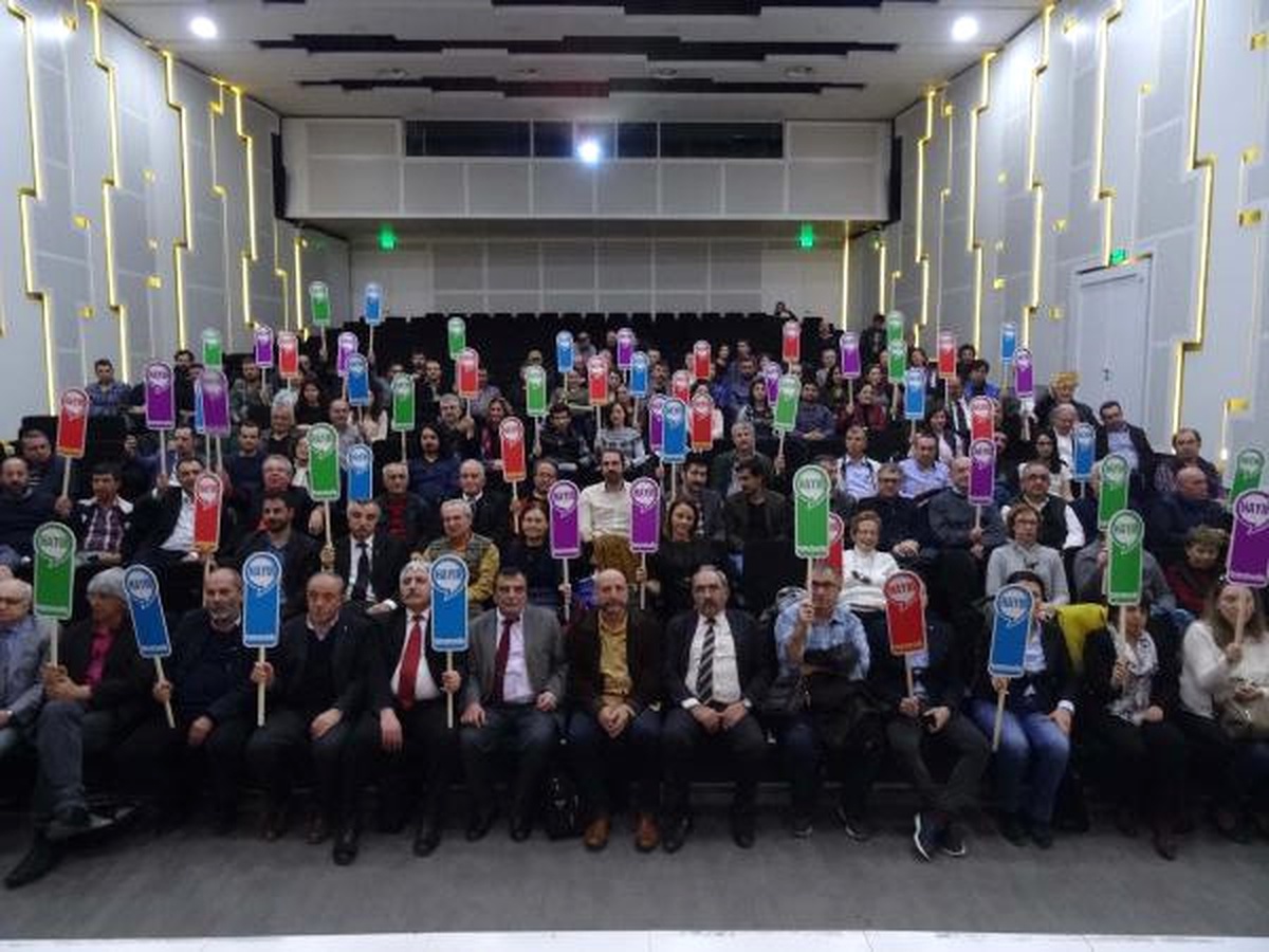TMMOB\'un Bazı Üyelerinden "Hayır" Kampanyasına Tepki