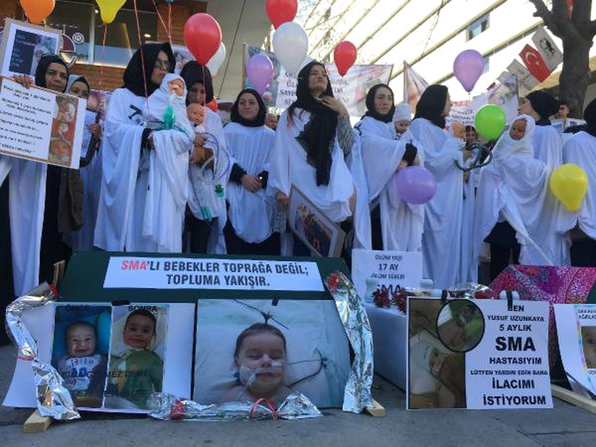TMMOB\'un \'Hayır\' Kampanyası, TMMOB Üyeleri Tarafından Protesto Edildi