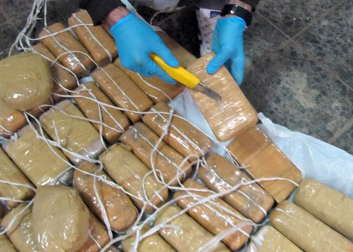 Van\'da 75 Kilogram Eroin Ele Geçirildi