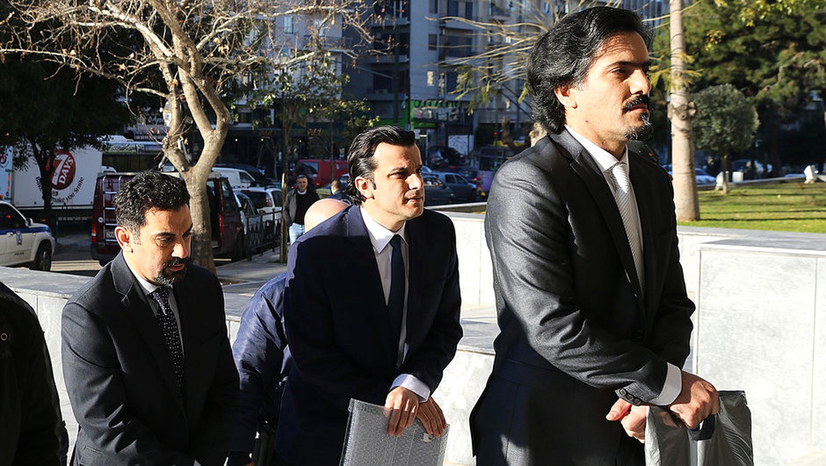 Yunanistan\'a Kaçan Darbeci Askerler