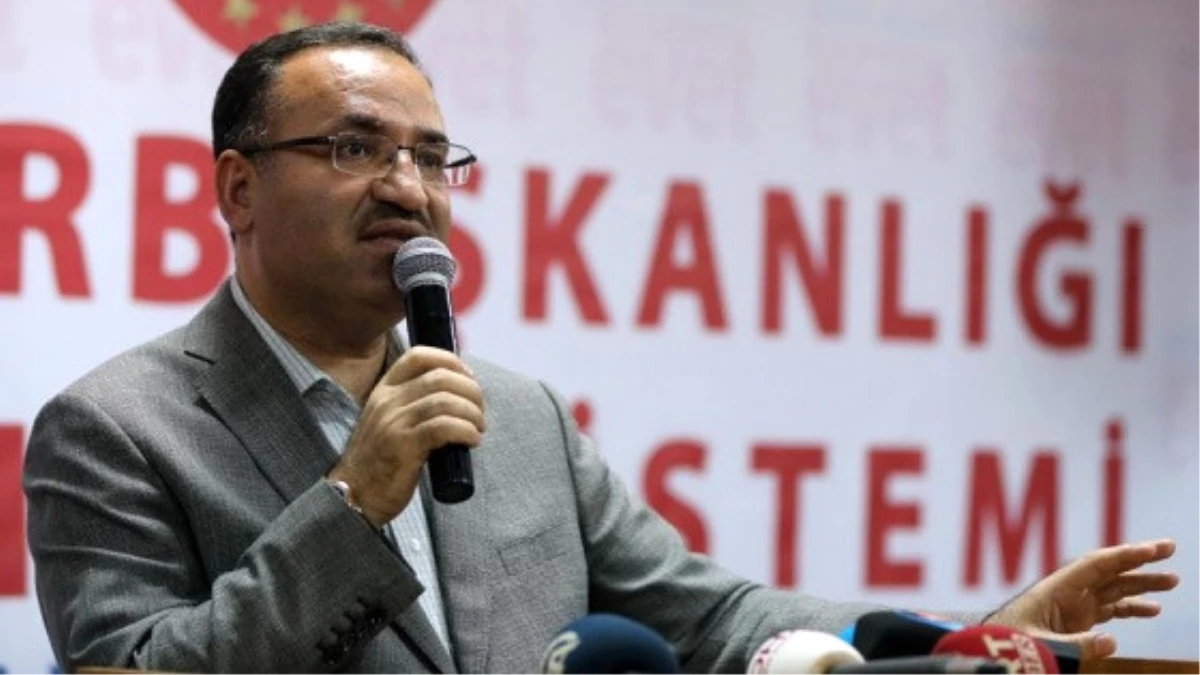 Bakan Bozdağ\'dan Türkiye Barolar Birliğine Eleştiri