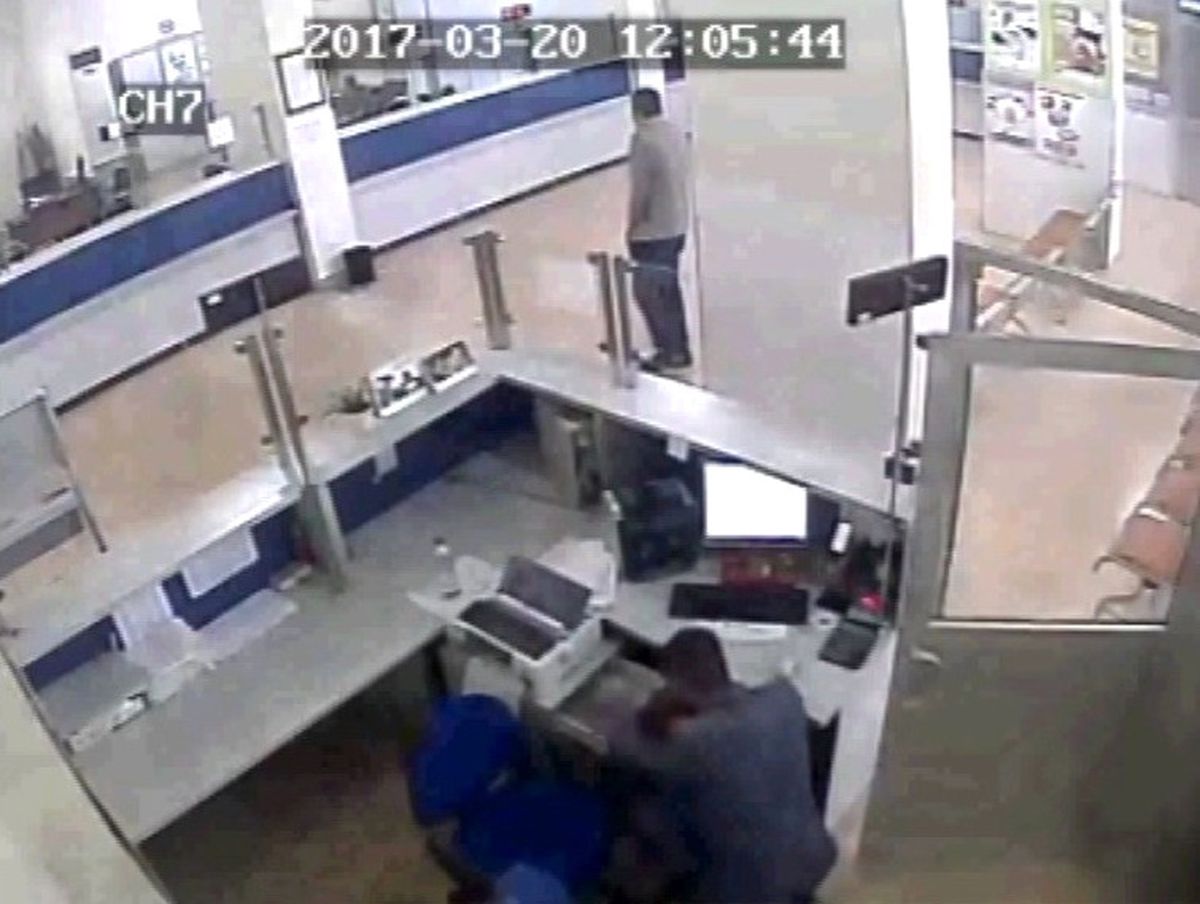 Banka ve Vergi Dairesini Böyle Soydular