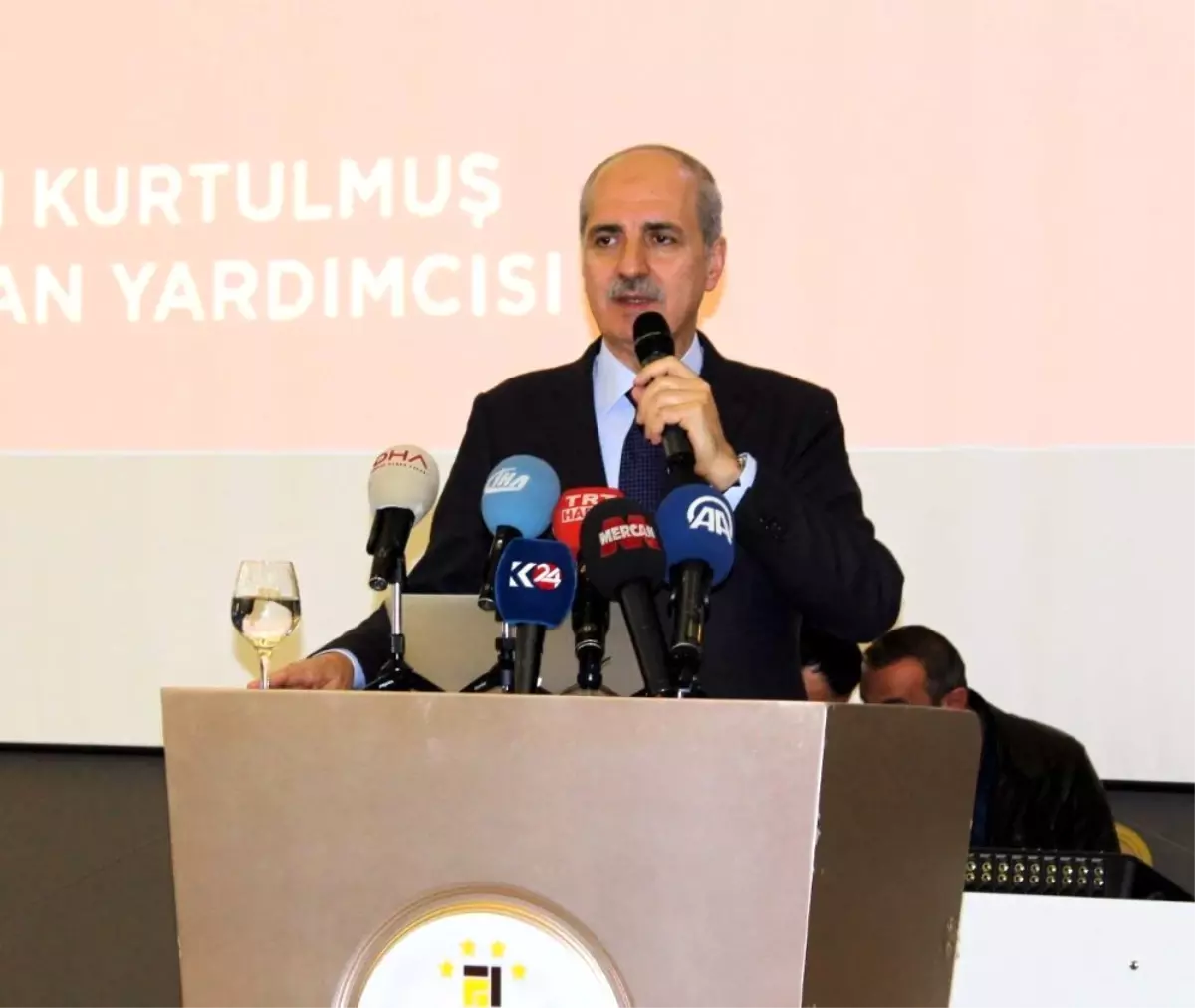 Başbakan Yardımcısı Kurtulmuş Eski ve Yeni Sistemi Anlattı