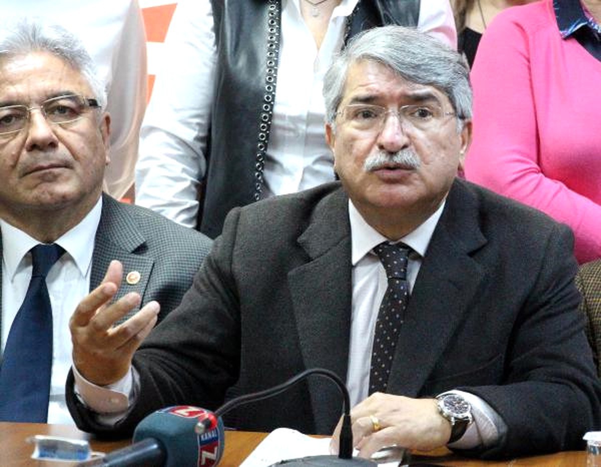 CHP\'li Sağlar: Tuzakların İçinde Bulunduğu Anayasa Geliyor