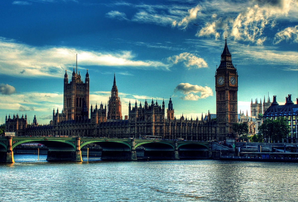 Dha Dış Haber - "Londra\'ya Seyahat Güvenli Mi?" Tartışması Başladı