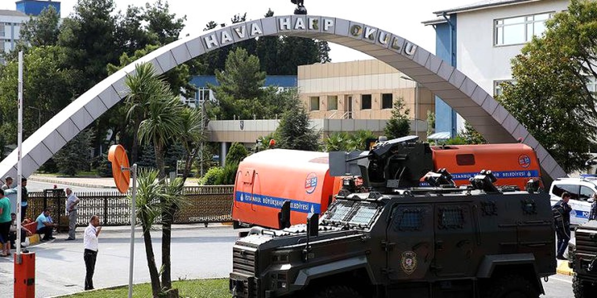 Dha İstanbul- Harp Akademileri\'ndeki Gizli Toplantının Görüntüleri Ortaya Çıktı