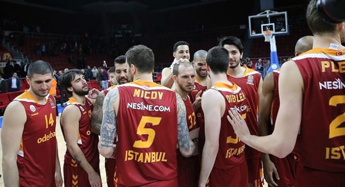 Galatasaray, Unıcs Kazan\'ı Mağlup Etti