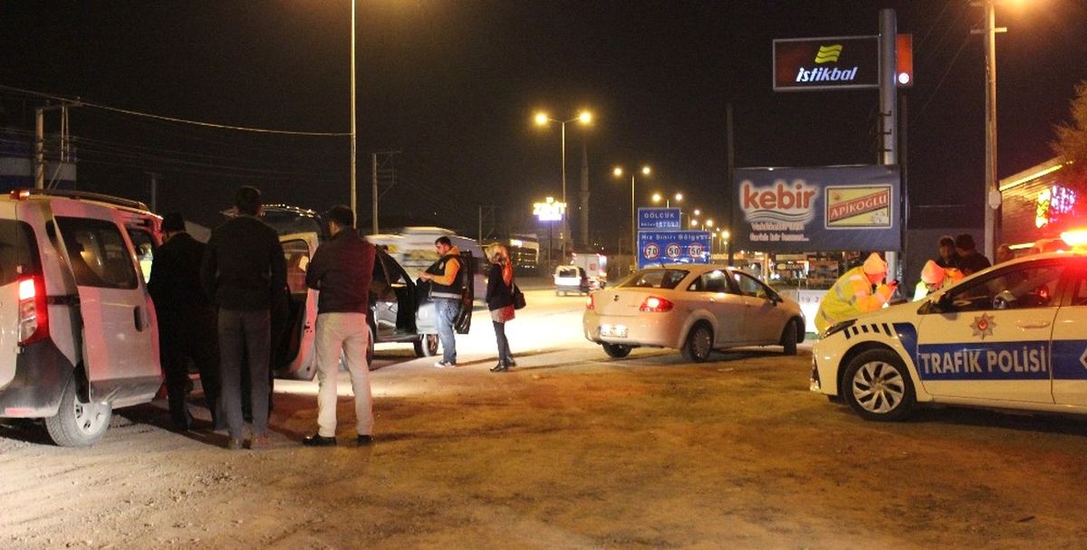 Gölcük Huzur ve Güven Operasyonunda Aranmakta Olan 2 Kişi Yakalandı