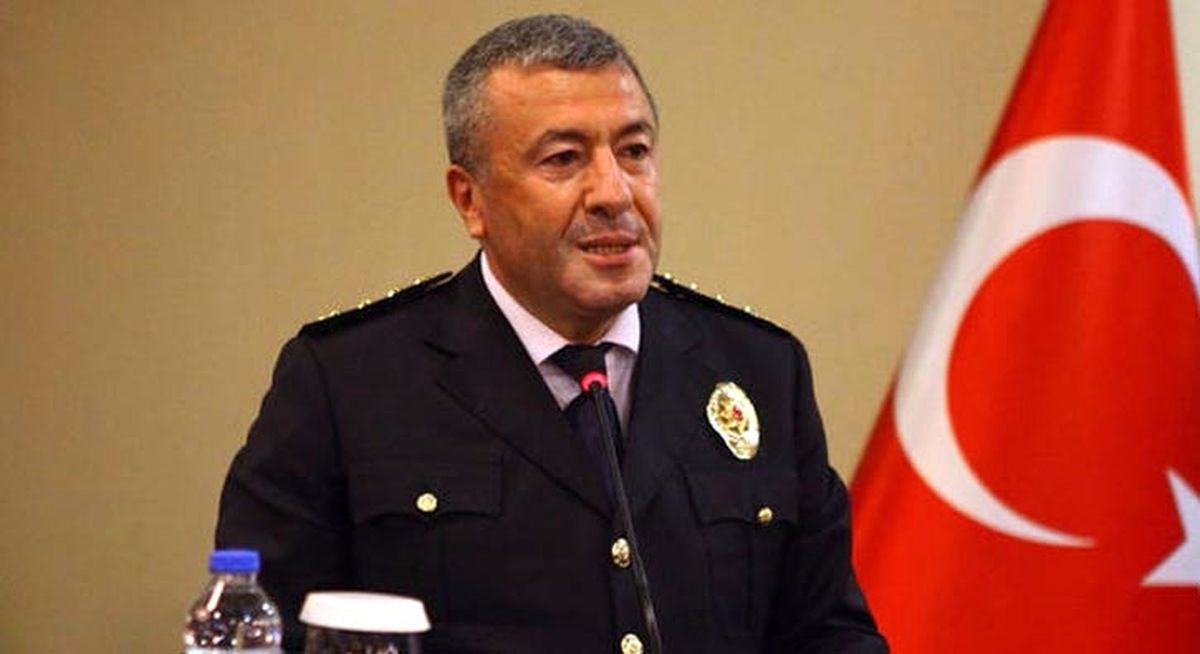 İstanbul\'da Emekli Olan Polislere Tören