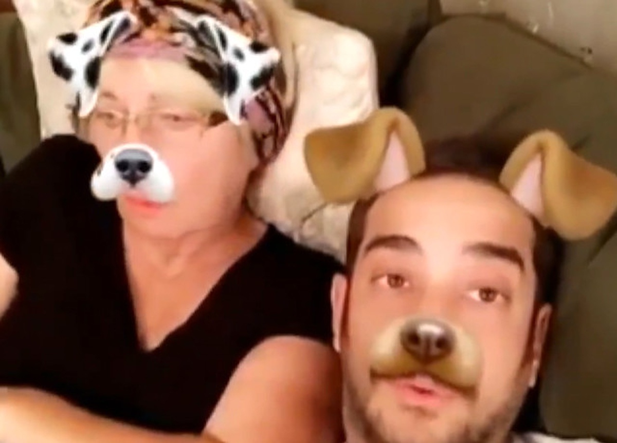 İşte Enis Arıkan ve Annesinin İnterneti Sallayan Videoları!