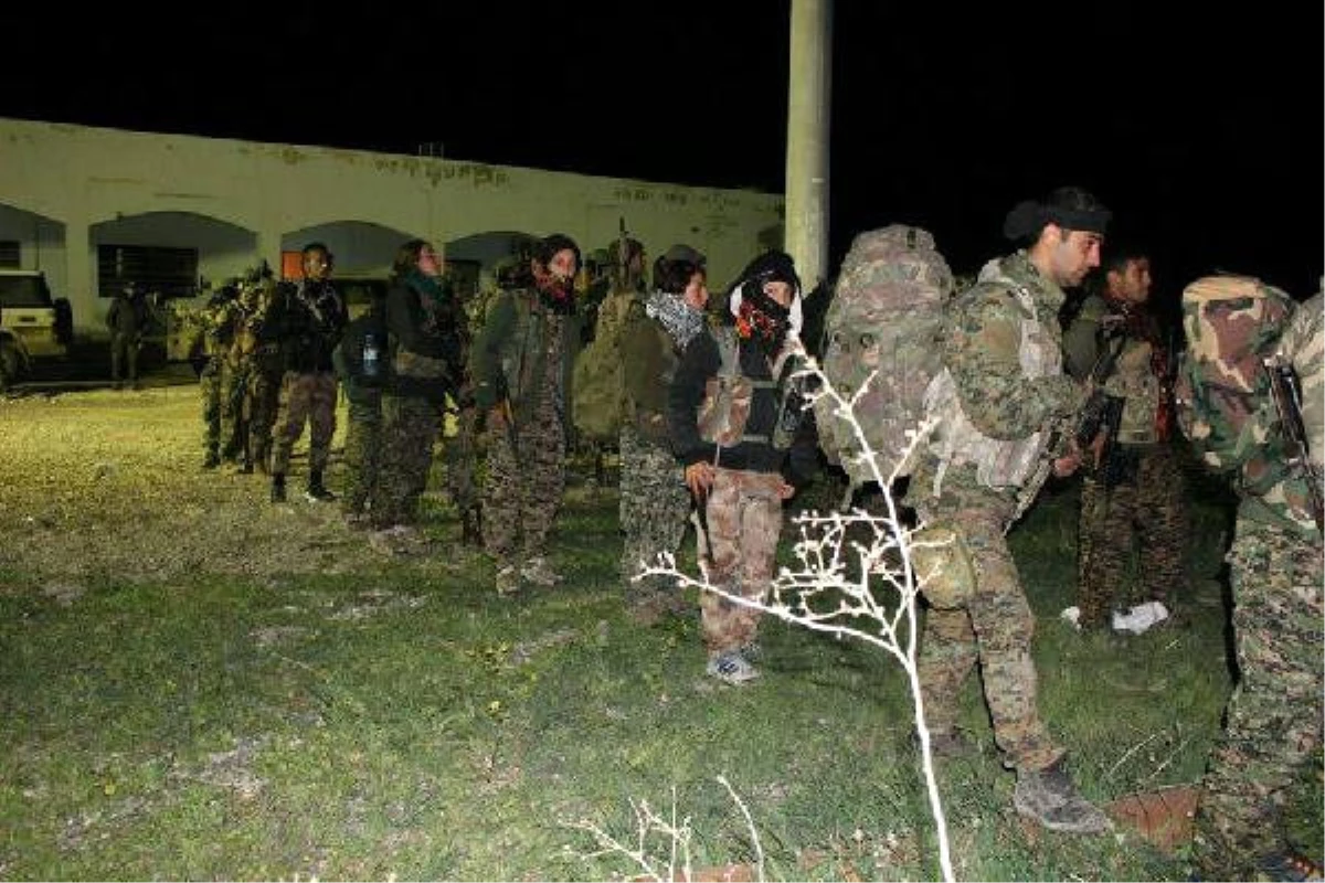 Rakka Yakınlarına Havadan İndirilen ABD Askerleri ve YPG\'lilerin Fotoğrafları Yayınlandı