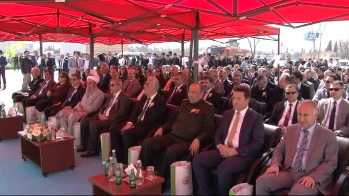 Şehit Kaymakam Safitürk\'ün Doğum Tarihi Kadar Fide Diktiler