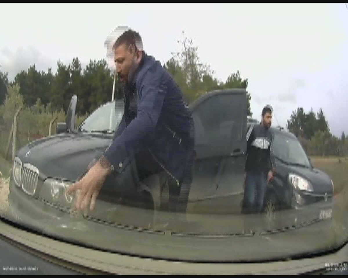 Silahla Yol Kesip, 2 Kişiyi Kaçıran Fidyeciler Kamerada
