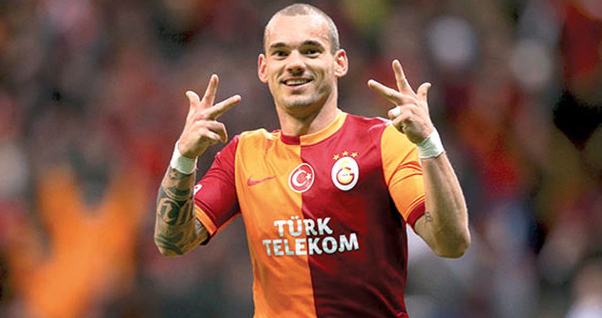 Sneijder\'den Türkiye Açıklaması