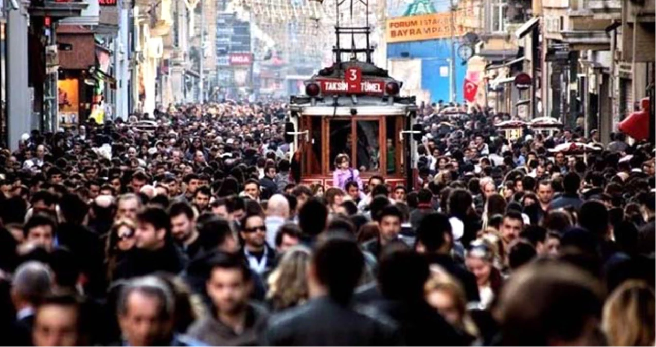Türkiye\'de İşsiz Sayısı 2016\'da 273 Bin Arttı