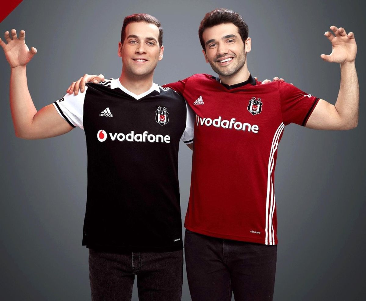 Vodafone Karakartal\'ın Yeni Marşını Beşiktaşlı Taraftarlar Yazdı