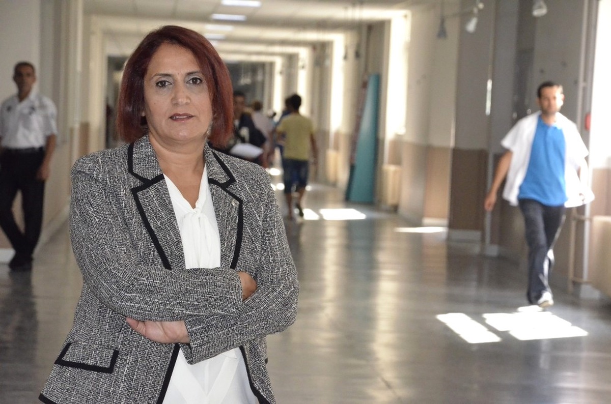 Yasemin Zengin: "Paramediklerin Sorunlarına Kulak Tıkanıyor"
