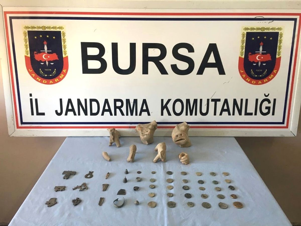 Yolcu Otobüsünde Tarihi Eser Operasyonu