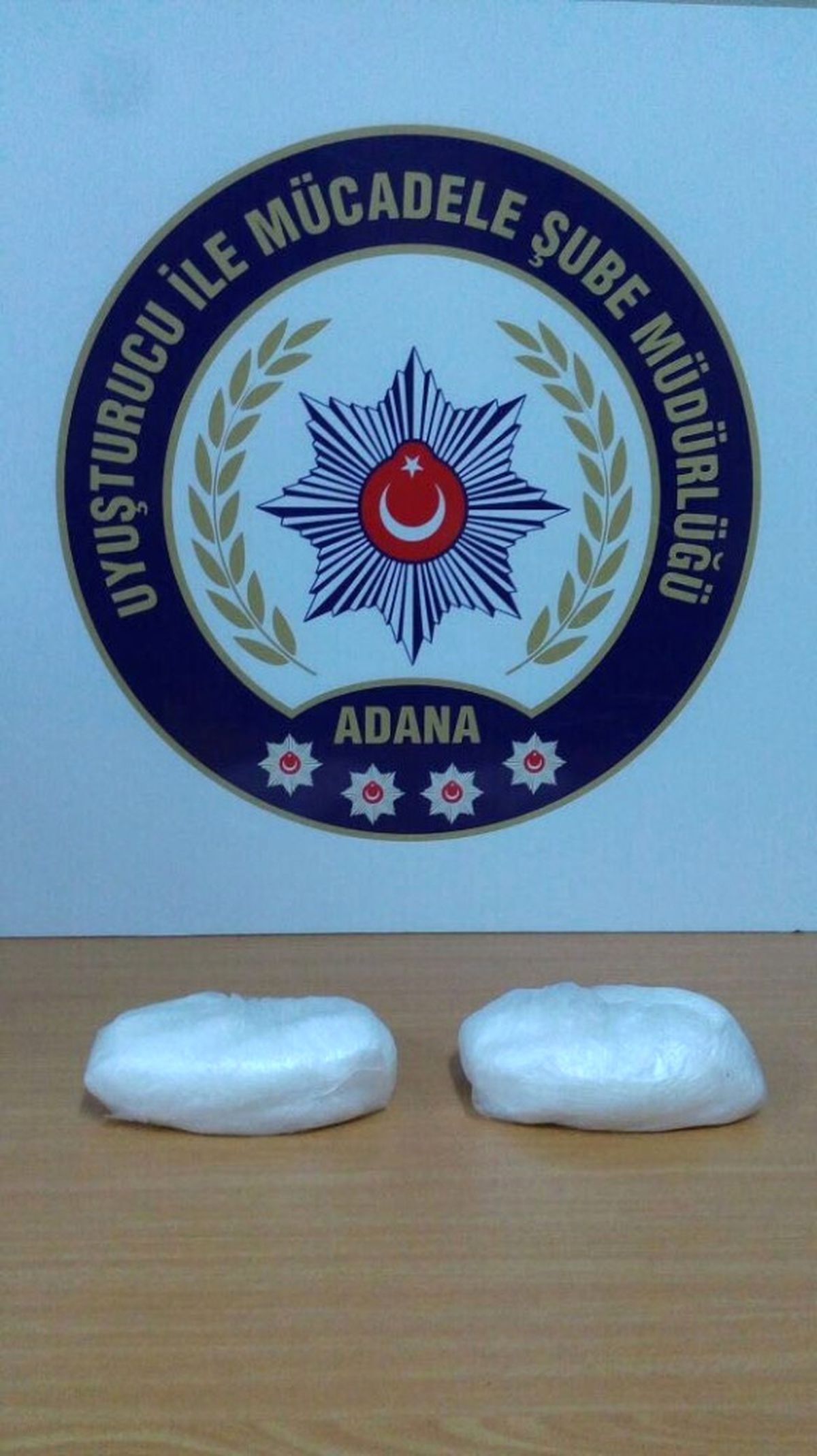 Adana\'da 780 Gram Metamfetamin Ele Geçirildi