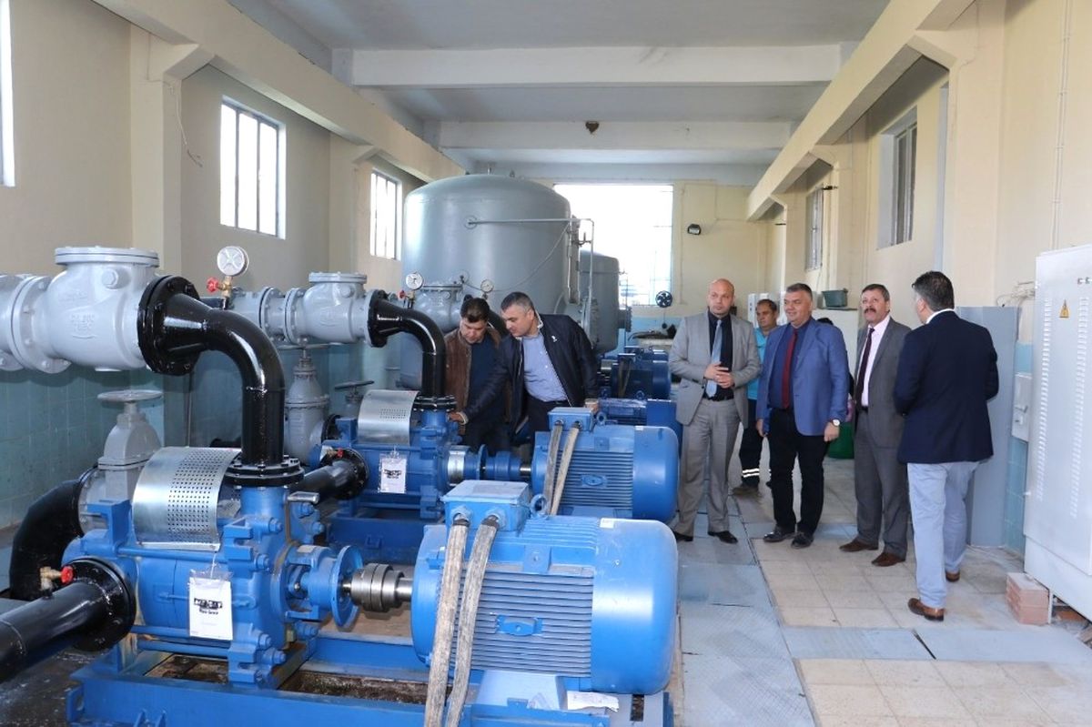 Akhisar\'a Saatte Bin 100 Tonluk Su Verimi