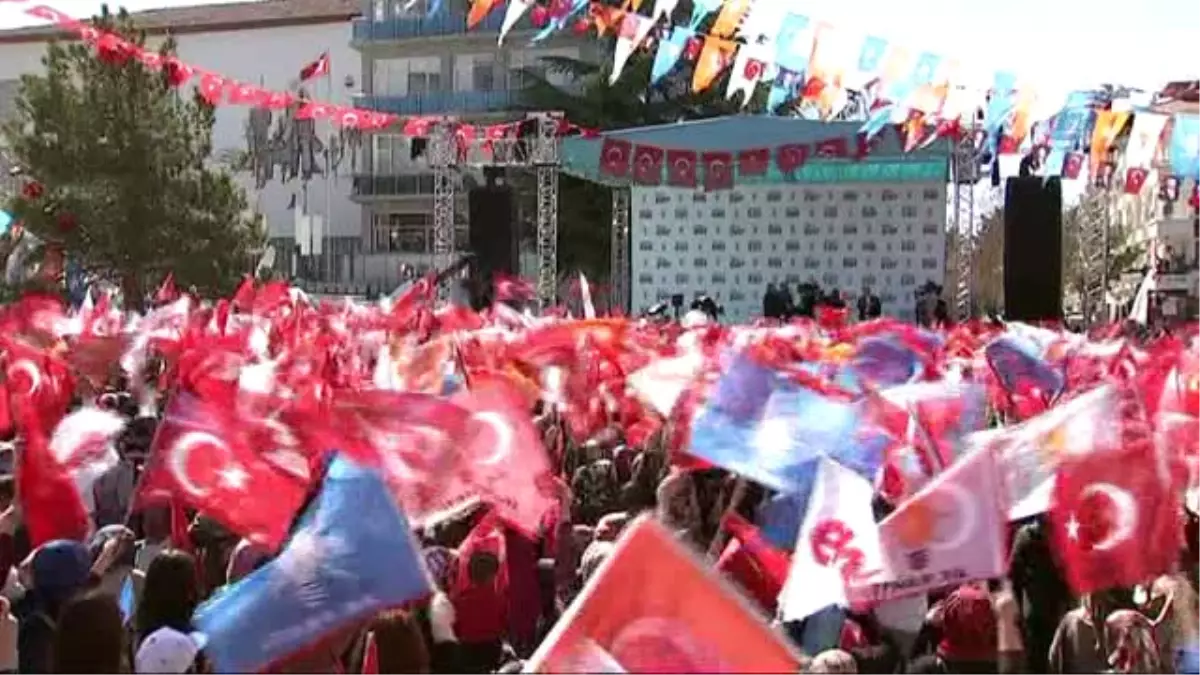 Başbakan Yıldırım: "Bu Anayasa Artık Yürümüyor Yolda Kalıyor"