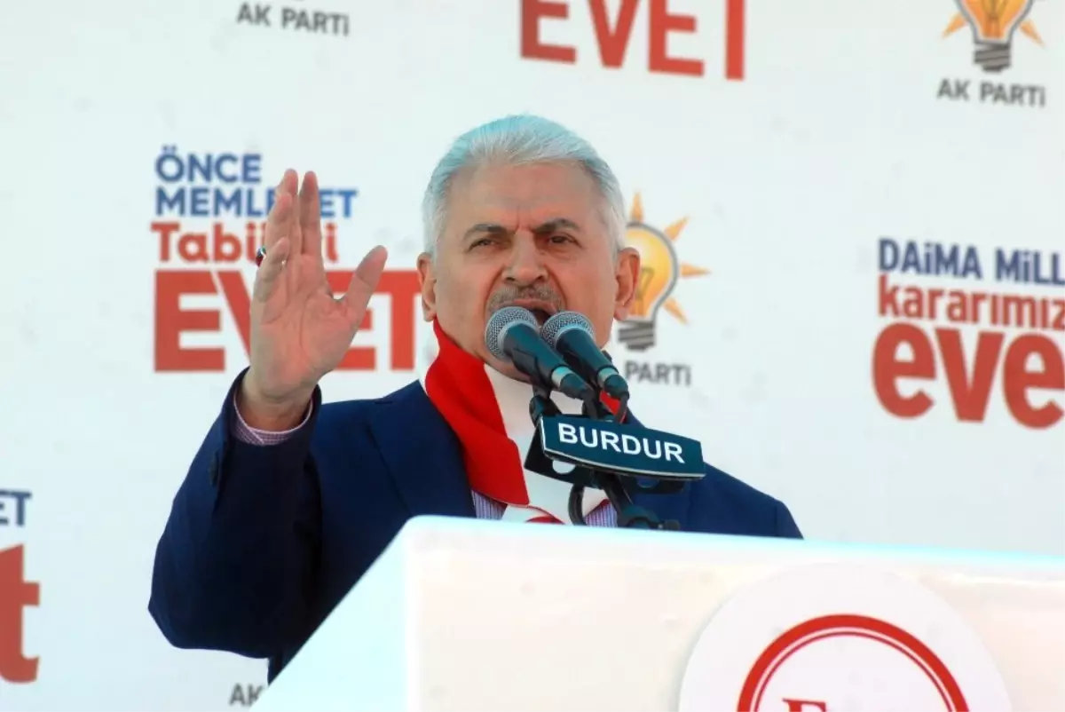 Başbakan Yıldırım: "Bu Anayasa Babayla Evladı Birbirine Düşürdü\'