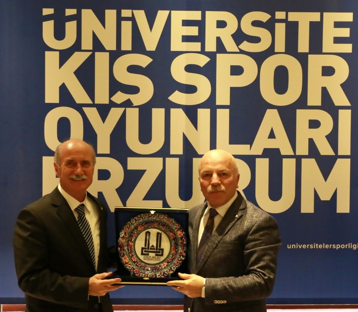 Erzurum\'da 3. Ünilig Kış Spor Oyunları Heyecanı