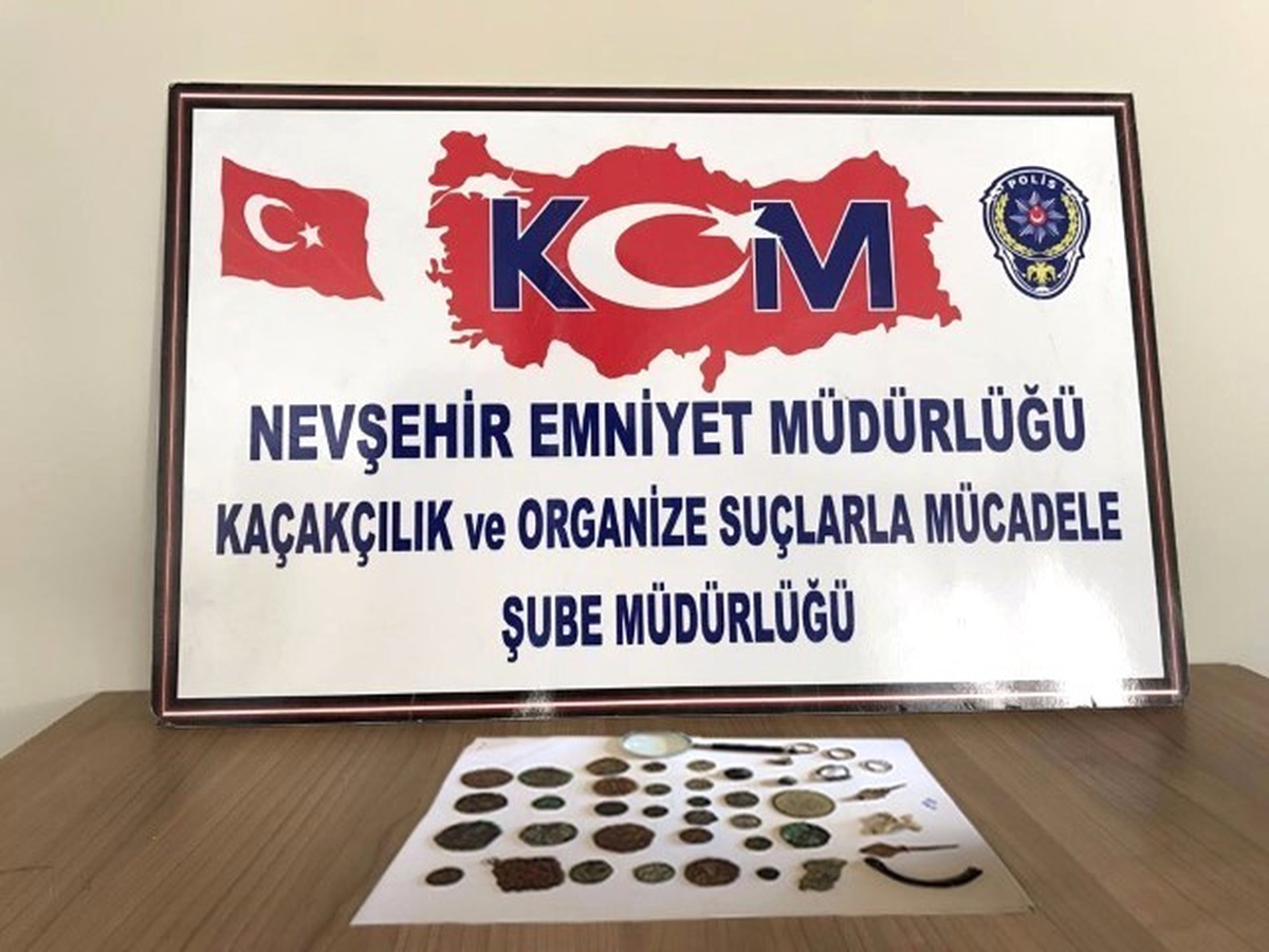 Fetö Şüphelisi Tarihi Eser Kaçakçısı Çıktı