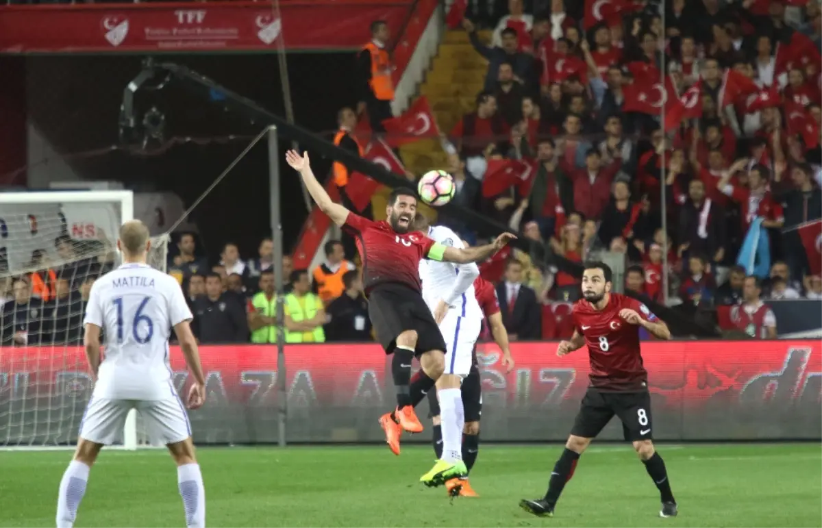 Ilk Yarıda 2 Gol Vardı