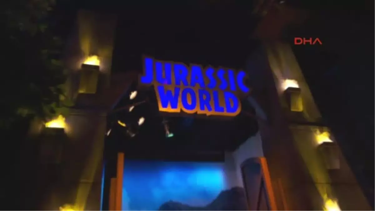 Jurassic World\' Exhibition Will Bring Dinosaur Park To Field Museum