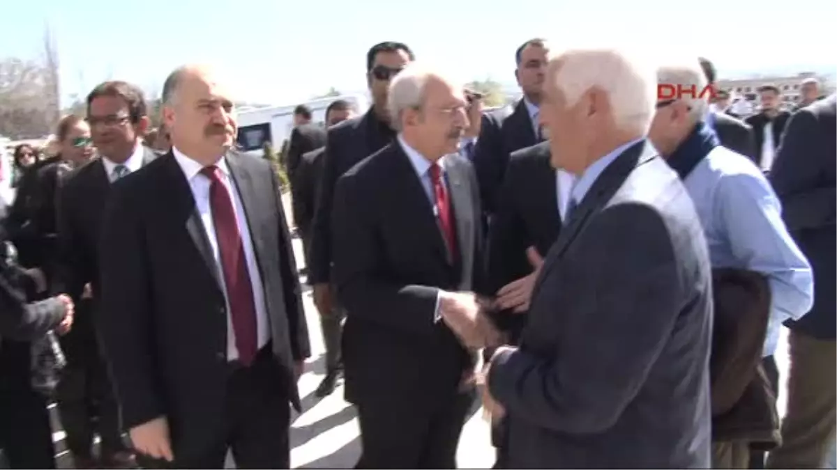 Kılıçdaroğlu TOBB Başkanı Hisarcıklıoğlu\'nun Annesi Solmaz Hisarcıklıoğlu\'nun Cenaze Törenine...