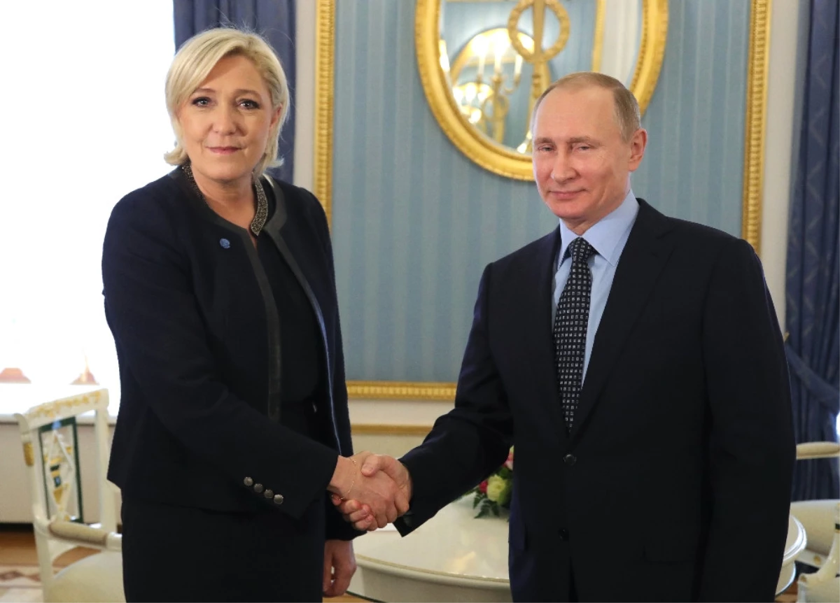 Marine Le Pen, Putin Ile Görüştü