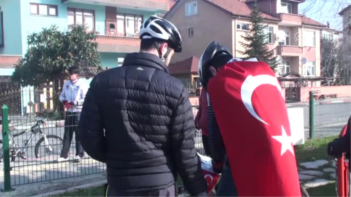 Şehitlere Saygı Için Çanakkale\'ye Pedal Çevirecekler