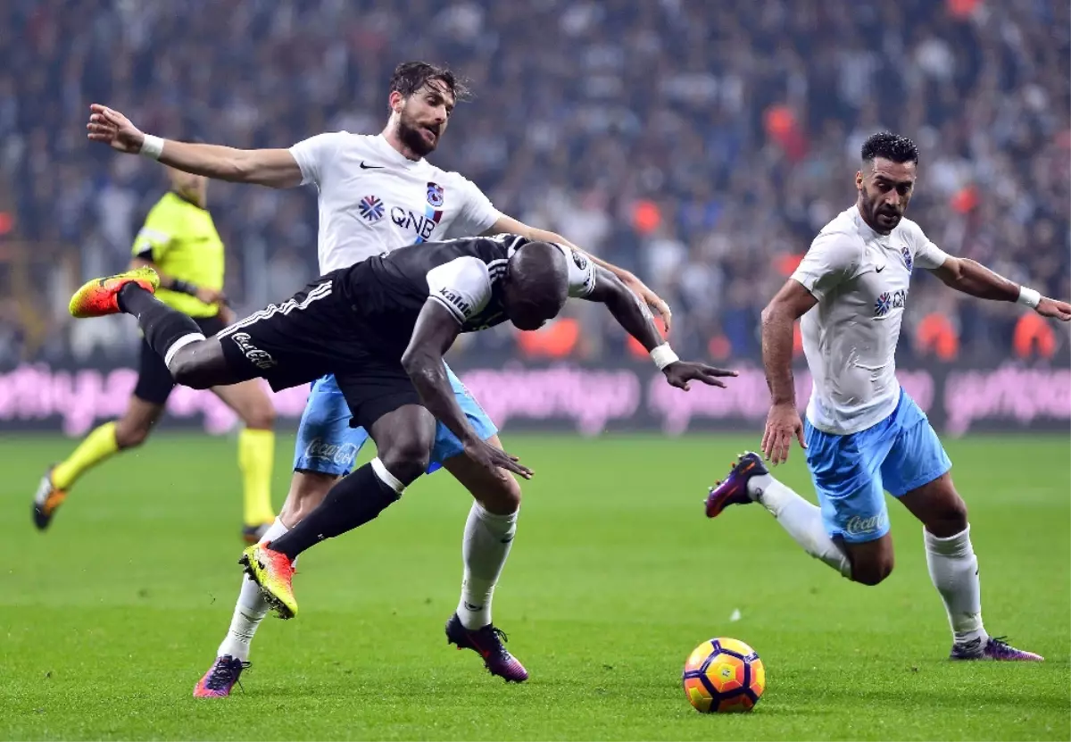 Trabzonspor-Beşiktaş Maçının Biletlerini Satışa Çıktı