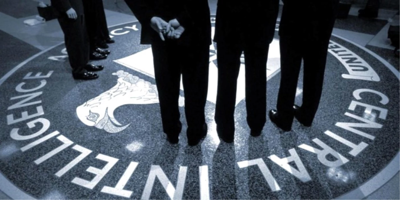 Wikileaks CIA\'in İphone\'lara Sızdığını İddia Etti