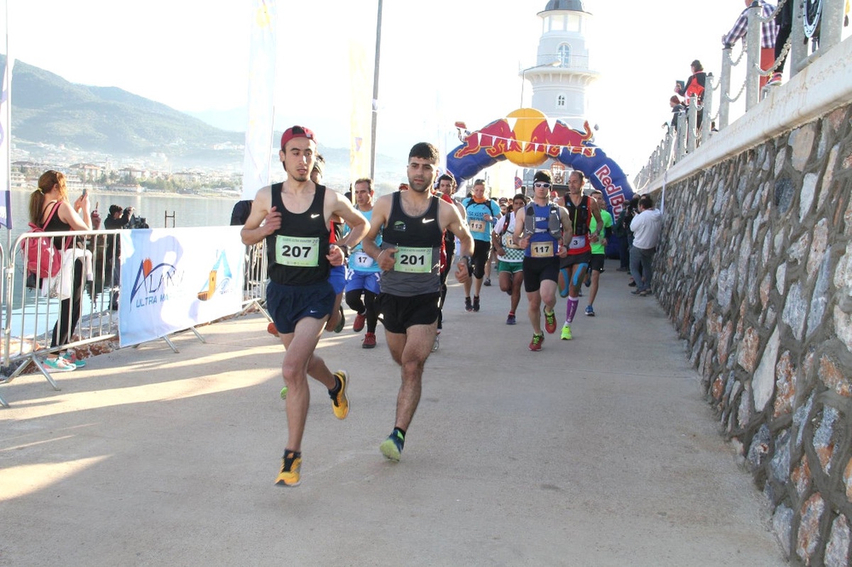 Alanya Ultra Maratonu 110 Sporcunun Katılımıyla Başladı