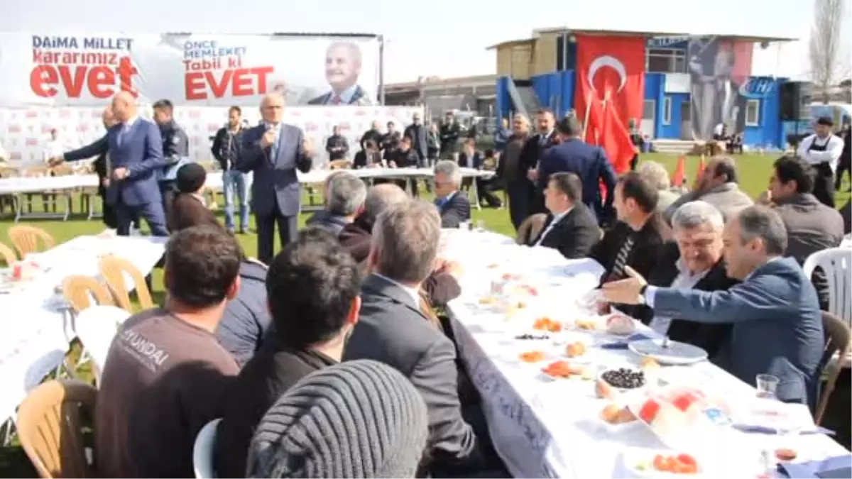 Bakan Kılıç: "Yeni Stadyum Hazır, En İyi Çim Samsun\'da"