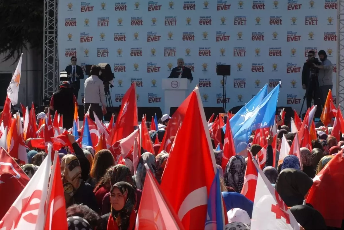 Başbakan Yıldırım: "(Chp Genel Başkanı) Tek Adam Görmek Istiyorsan Aynaya Bak"