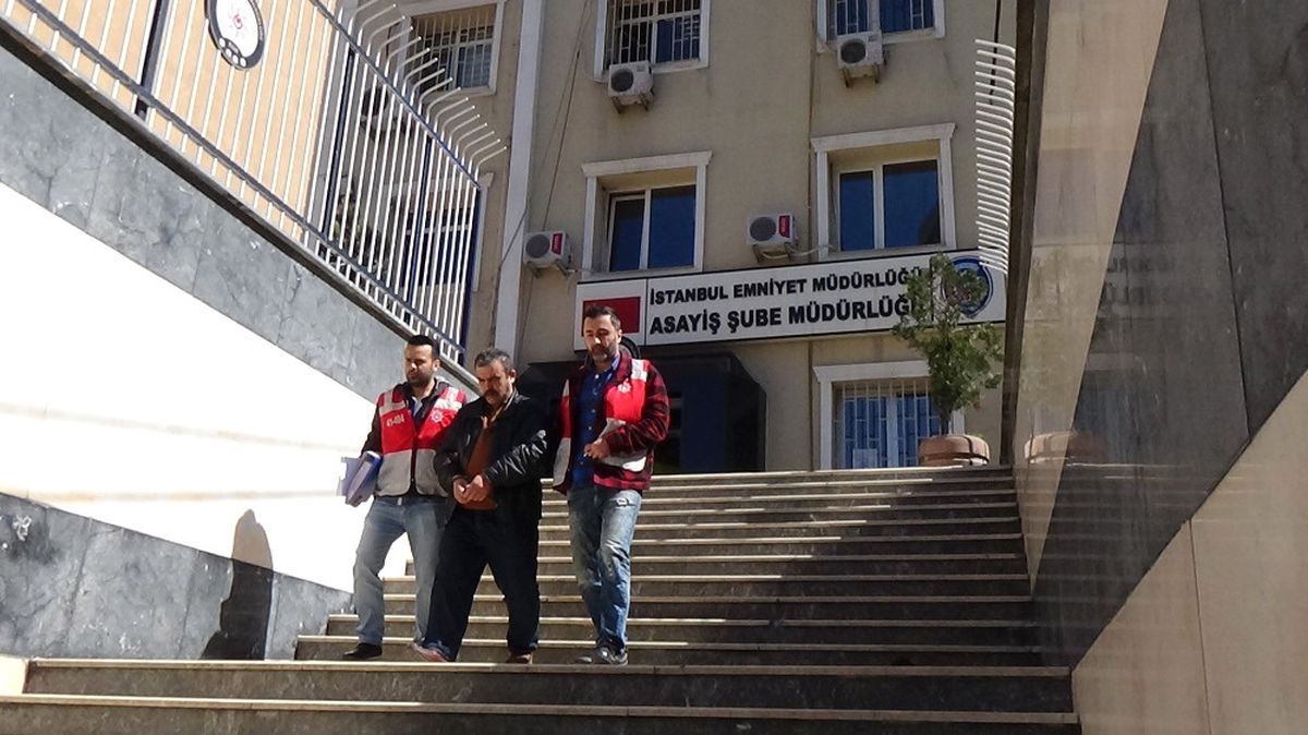 Bekçi Aranıyor" Diye 36 Bin TL Vurgun Yaptı