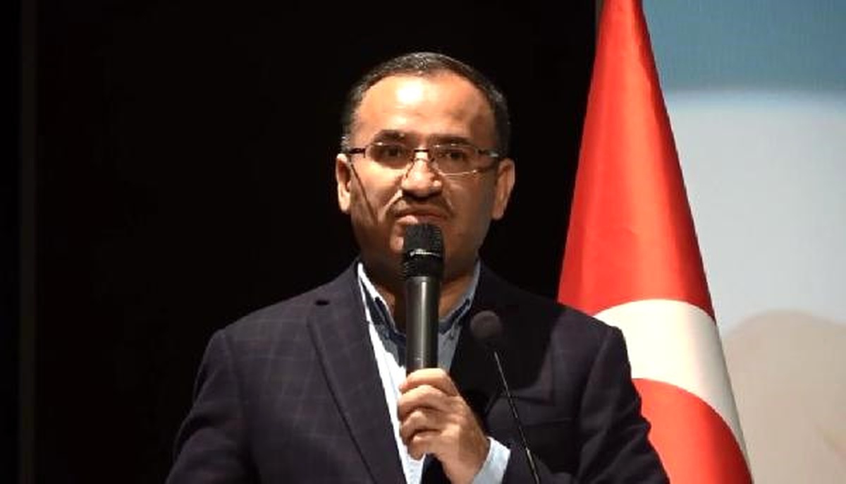 Bozdağ "Ben Dün Bunu Söyledim Herkes Ayağa Kalktı"
