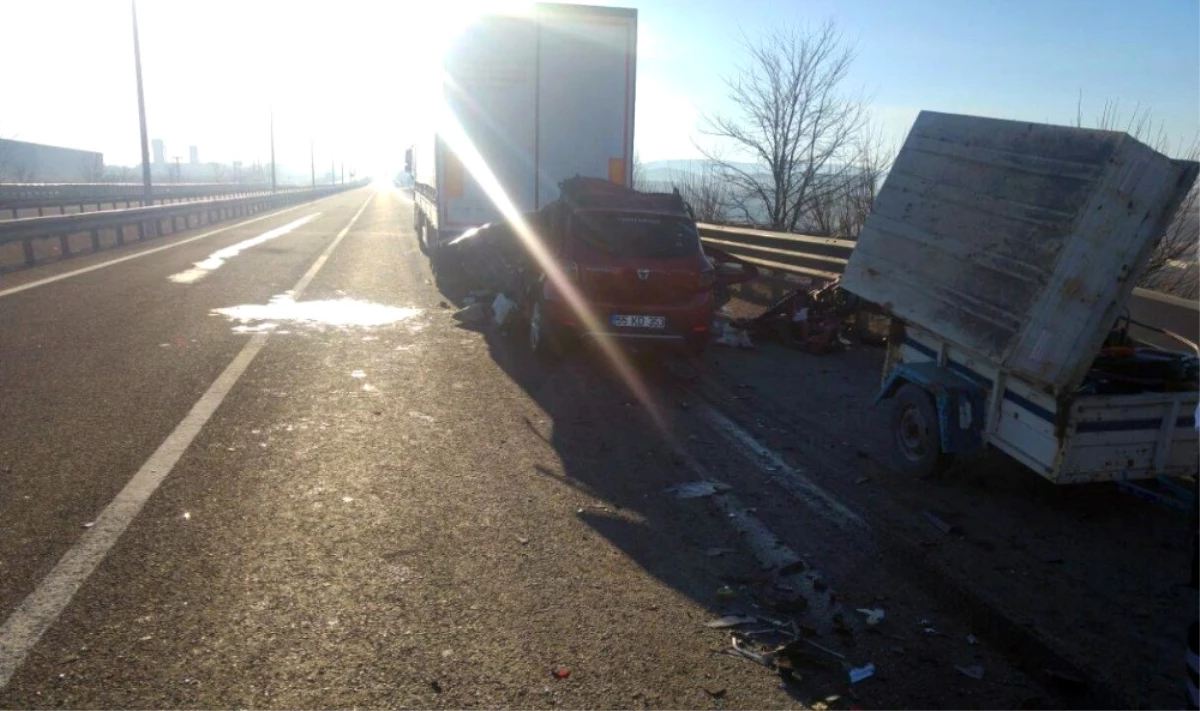 Çankırı\'da Trafik Kazası: 2 Ölü