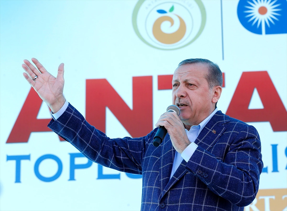 Erdoğan\'dan Kılıçdaroğlu\'na: Gazi Mustafa Kemal\'e Niye İhanet Ediyorsun
