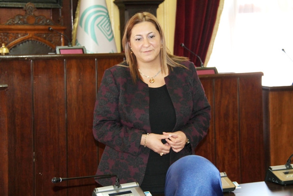 Fatih Heykeli Geçici Yerine Taşınıyor