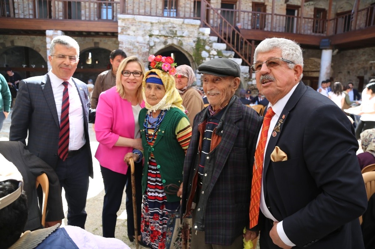 Milas\'ta Yaşlılara Saygı Haftası Kutlandı