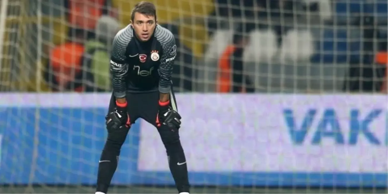 Muslera İçin Flaş Öneri!