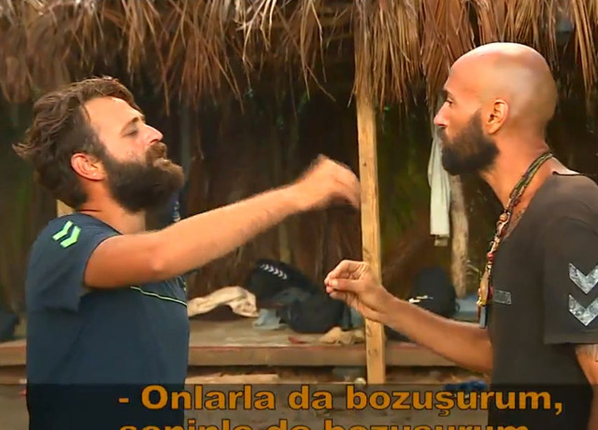 Önce Yüzleşti Sonra Restleşti! "Onlarla da Seninle de Bozuşurum"