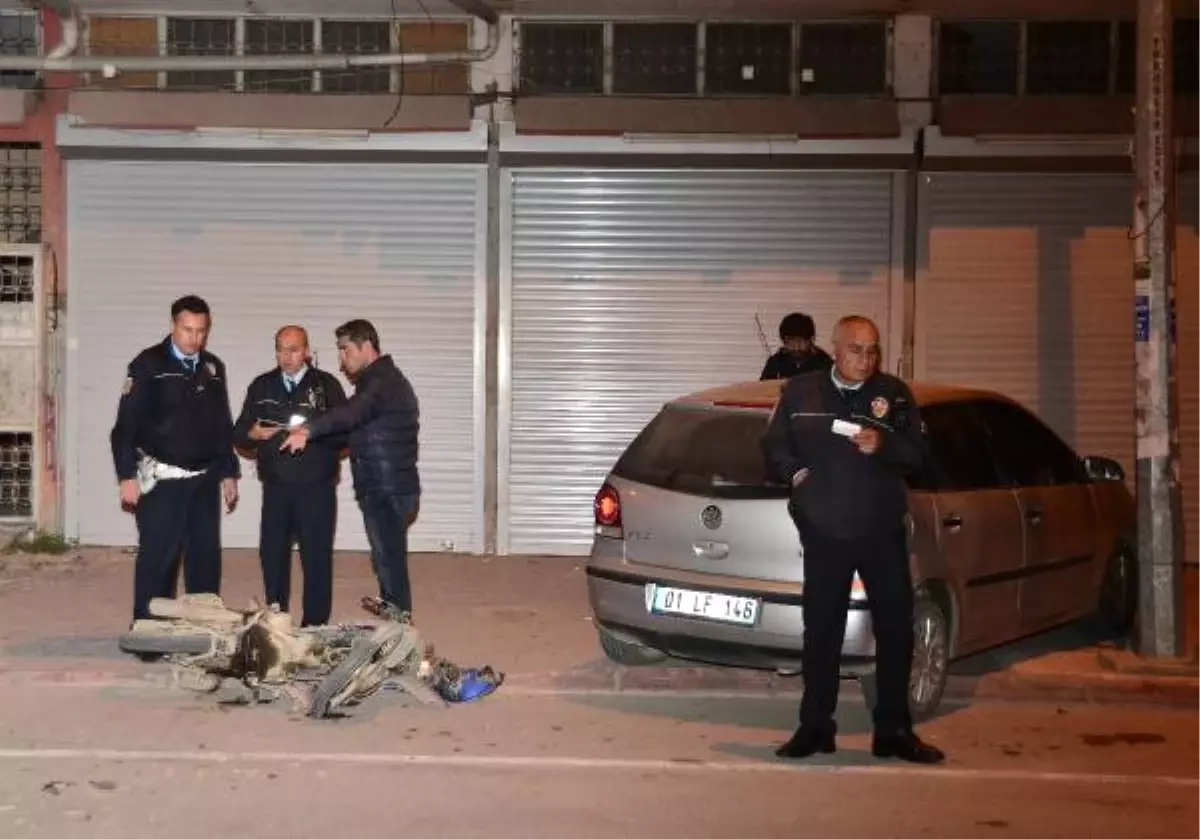 Polis Aracıyla Çarpışan Motosikletteki 2 Kişi Yaralandı