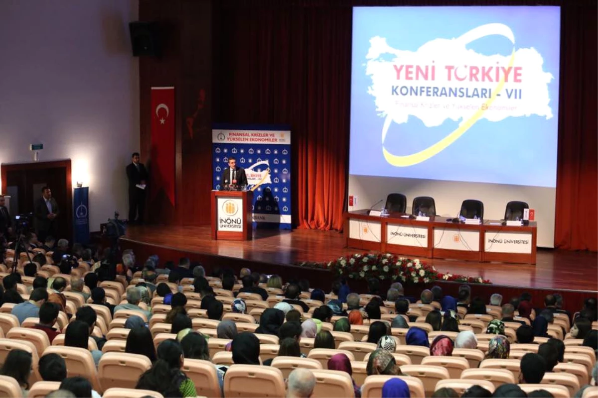 Yeni Türkiye Konferanslarının 7\'incisi İnönü Üniversitesinde Yapıldı